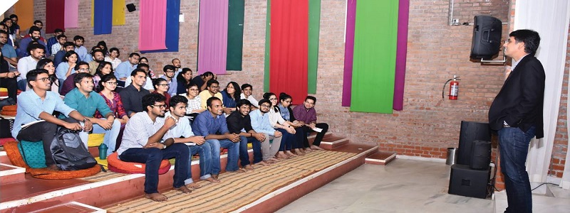 How to choose top management colleges in India? best mba colleges in Ahmedabad, India