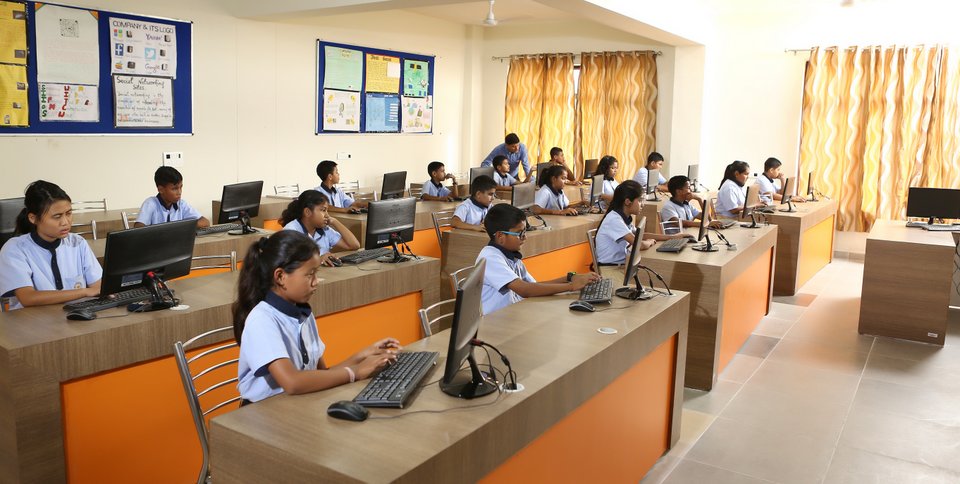 co-ed boarding schools in india